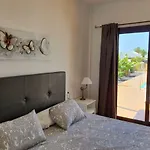 Santana Villa